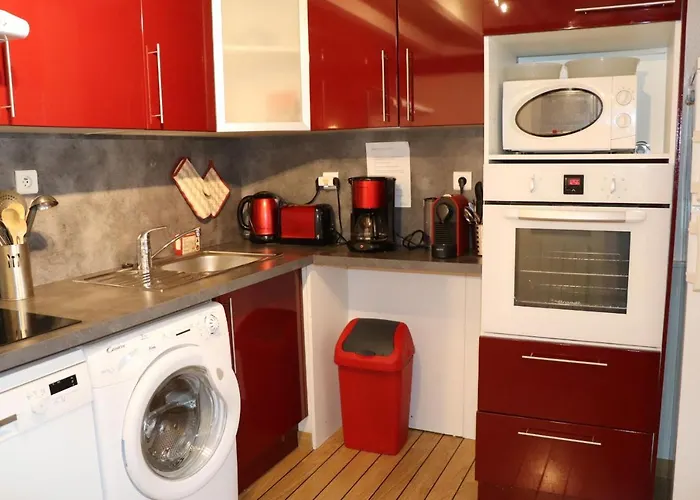 Appt 6- 8 Personnes Plein Centre 2 Places Parking Apartment *